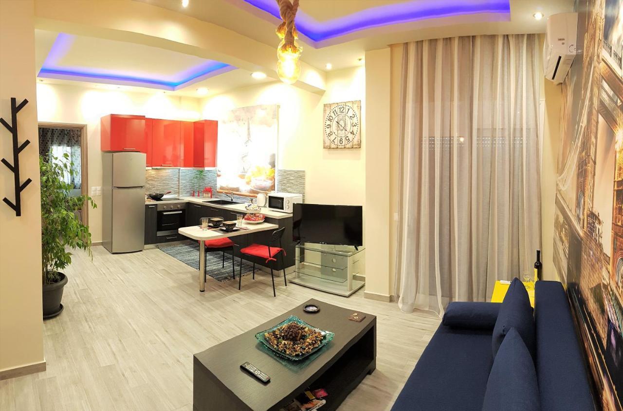 Betty'S Central Suite Alexandroupoli Esterno foto
